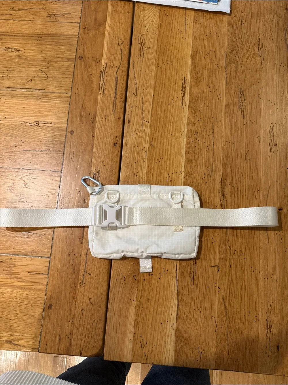 Athleta Crossbody Belt Bag - Picture 5 of 11